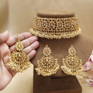 Kundan Choker